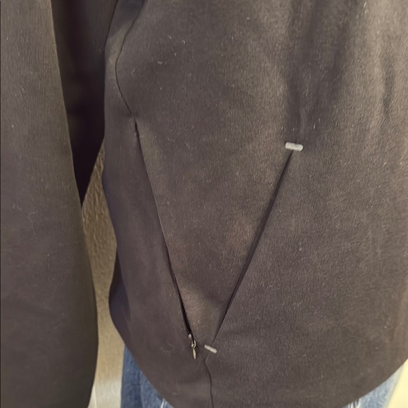 NWOT- Old Navy Ladies Black Comfortable Hoodie - Picture 3 of 7